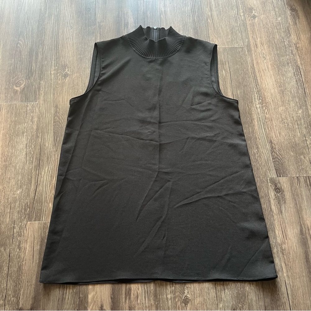 EUC Maison D’Amelie Black Sleeveless Mock Neck Top Sz S